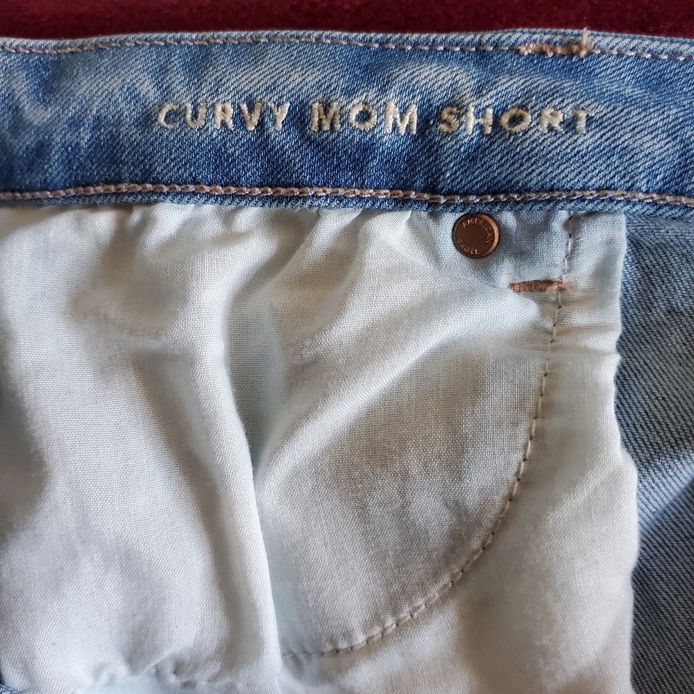American Eagle stretch Curvy mom short size 18. - Picture 7 of 12